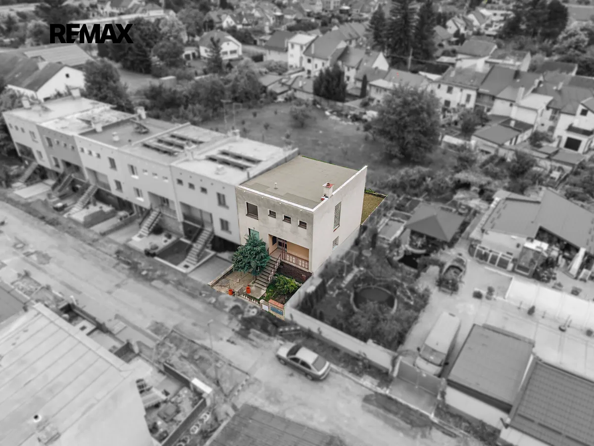 Prodej rodinného domu 200 m², pozemek 233 m²